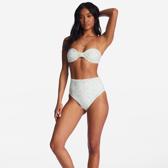 NWT Billabong Sweet Oasis Tanlines Bandeau Set - Picture 3 of 8